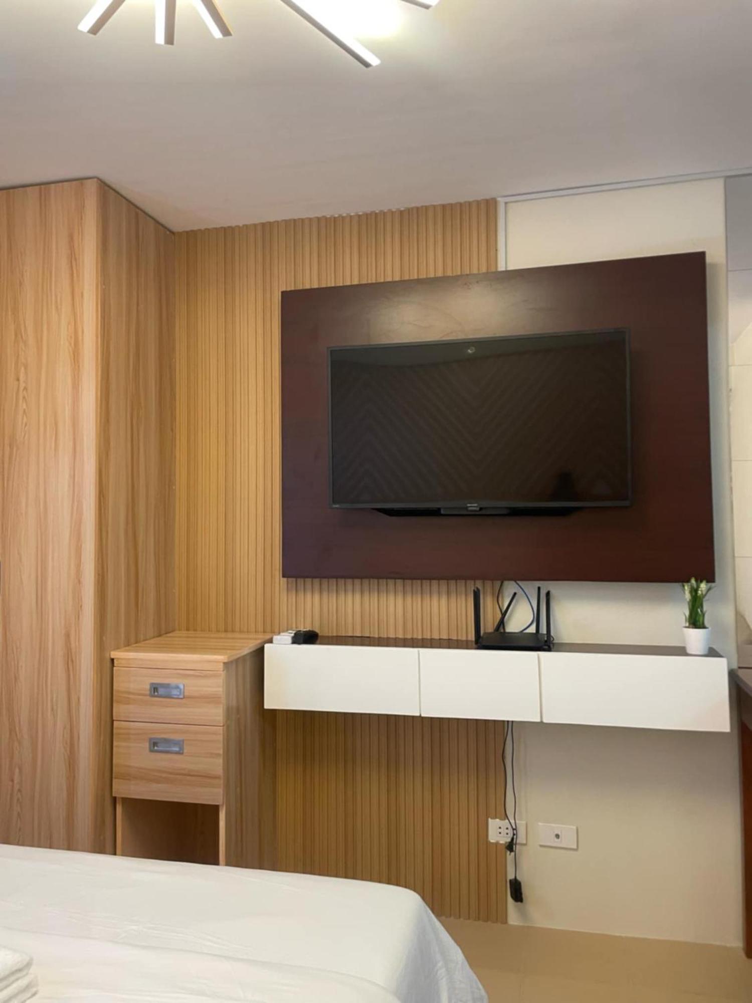 Marina Town Spatial Condominium Dumaguete City ภายนอก รูปภาพ